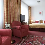 Cityhotel Amadeus - 3 Sterne Superior Hotel