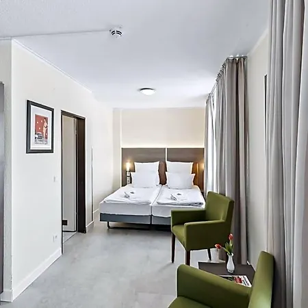 Cityhotel Amadeus Hotell