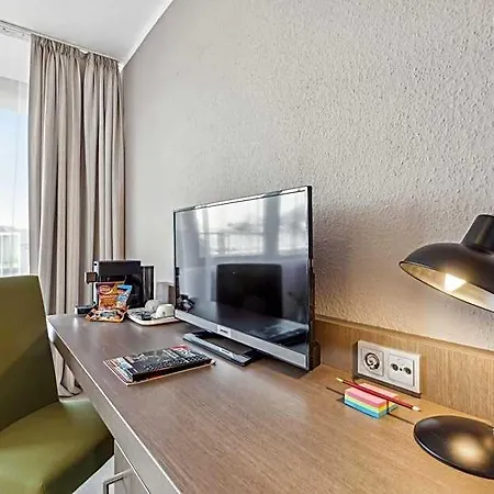 Cityhotel Amadeus Hotel 3*