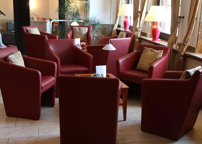 Cityhotel Amadeus מלון