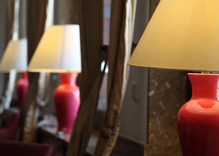 Cityhotel Amadeus ホテル